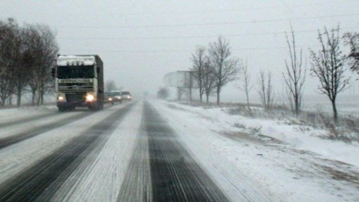 АПИ: Пътищата са проходими при зимни условия