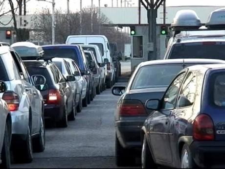 Шофьори масово не плащат глобите за липса на “Гражданска отговорност”