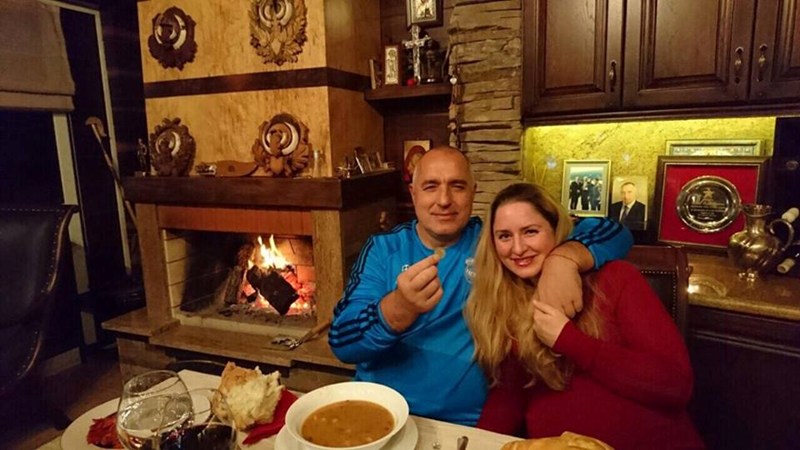 Премиерът Борисов стана дядо, роди му се внуче - Бойко