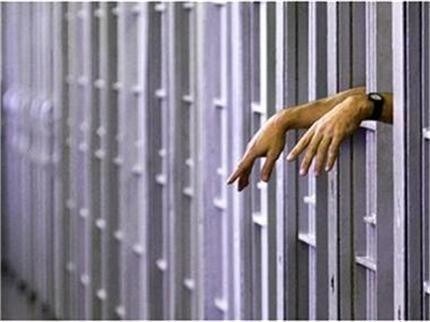 Ревнивец инсценира кражба, за да арестуват съседа му