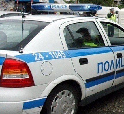 Патрул закопча взломаджия след гонка