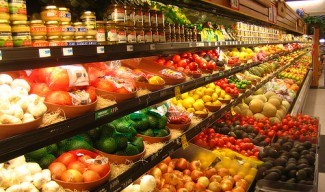 Забраниха на магазините във Франция да изхвърлят храна