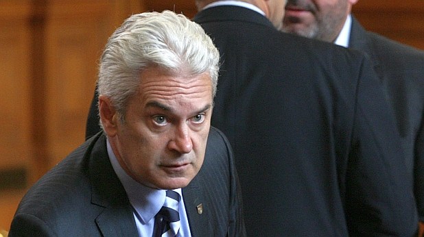 Сидеров: Димитър Рачков е син на министър Ивелина Василева