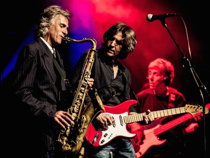 The Dire Straits Experience идват с култовия си албум в Русе