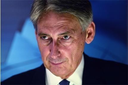 Британският външен министър: Само Путин може да спре войната в Сирия