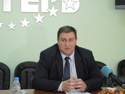 Български евродепутати поискали санкции за Гърция заради блокадите