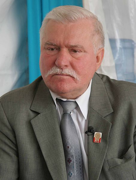 Документи разкриват: Лех Валенса е агент "Болек", той отново отрече