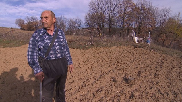 Дядо Асен продаде магарето, за да плати глоба за отсечен дъб