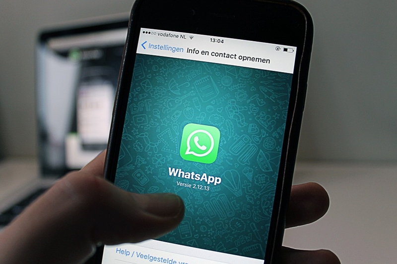 Изпращаме документи вече и по Whatsapp