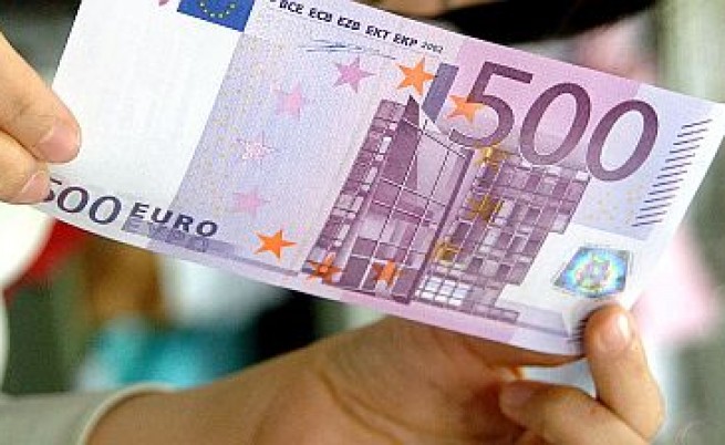 Наглец пробутва 500 фалшиви евро в казино
