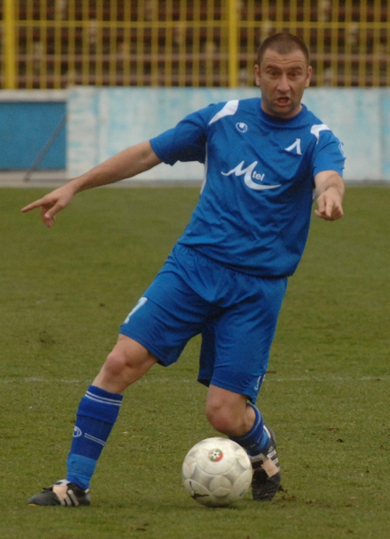 Александър Александров, футболист №1 на България за 1999 г.: Аз съм виновен, че не играх в "Юве"