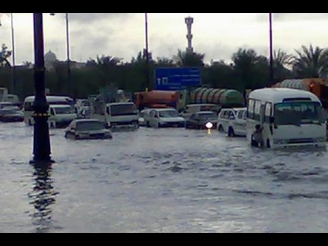 В Дубай забраняват снимки на бури