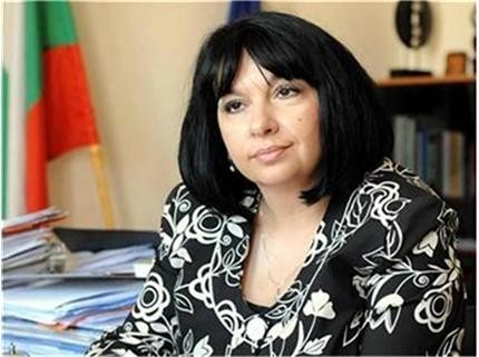 Министерството на енергетиката предлага: Бедните българи да плащат по-евтин ток