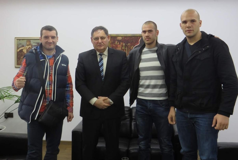 Шумен награждава медалисти по муай тай