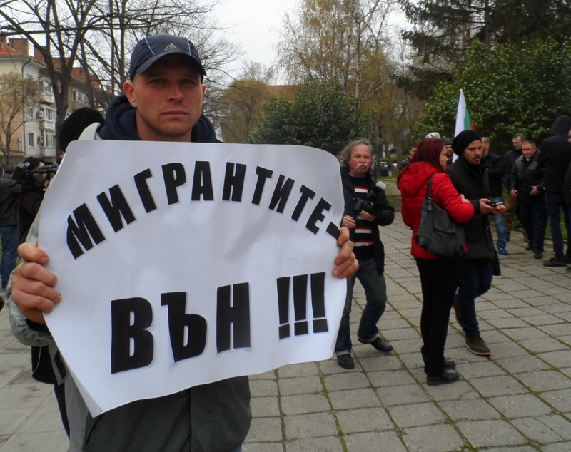 Последователи на Динко от Ямбол теглят кредити за АТВ-та. Прокуратурата няма да го задържа