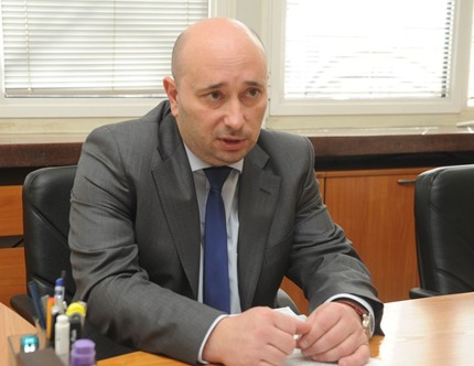 Шефът на ДАИ арестуван при акция на ДАНС и ГДБОП за подкупи, имал тефтер с ценоразпис