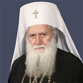 Патриарх Неофит отслужва Света литургия на различни езици за Великден
