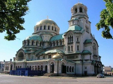 Катедралата "Св. Александър Невски" ще бъде отворена цяла нощ поради големия интерес към иконата "Св. Богородица-Всецарица"