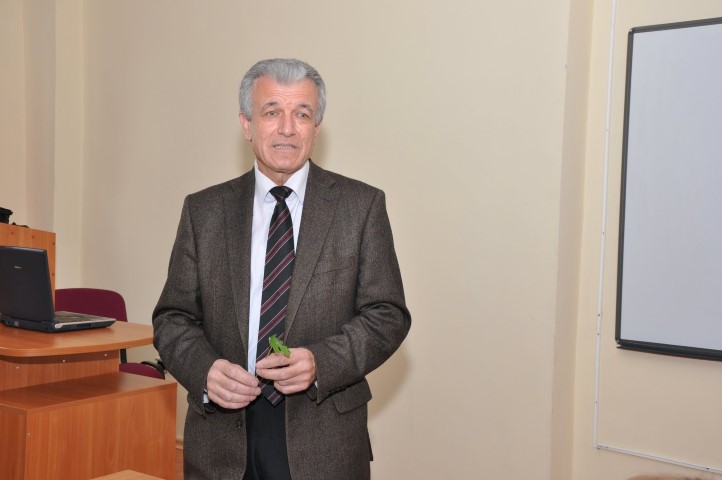 Връчиха приза "Оборище" на председателя на фондация "Васил Левски"