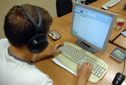 Въвеждат етичен кодекс за използване на интернет от ученици