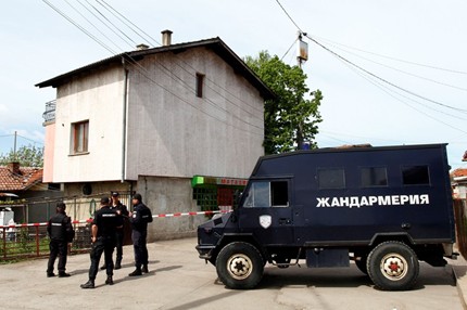 Жандармерия и полиция пазят тетевенско село след масов бой на политическа основа