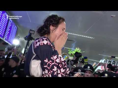 Украйна посрещна Джамала като героиня