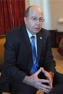 Израелският министър на отбраната подаде оставка