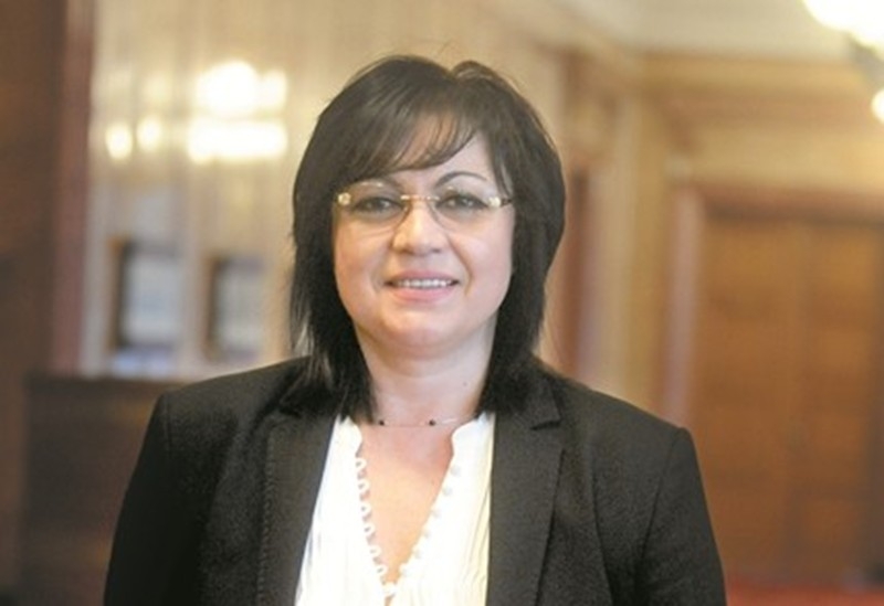 Нинова към новия Национален съвет на БСП: Предайте на другарите в страната - не преговаряме с ГЕРБ!