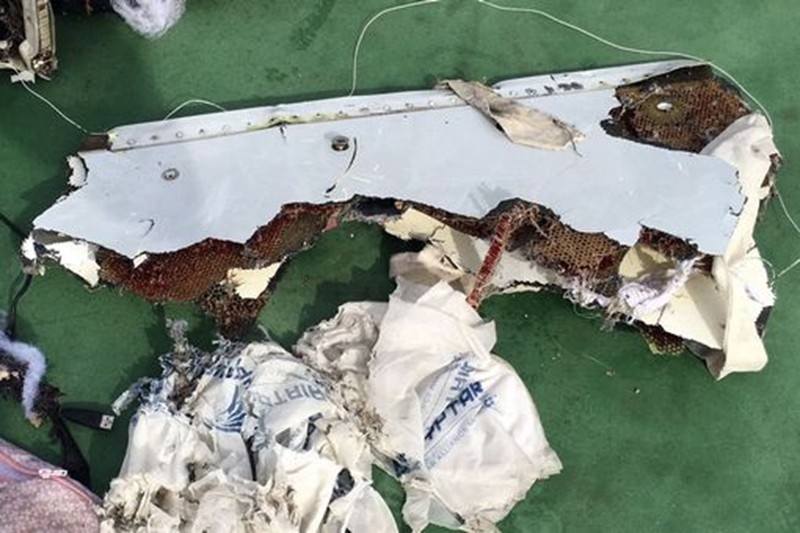 На корпуса на египетския А320 имало надпис  със заплаха "Ние ще свалим този самолет"