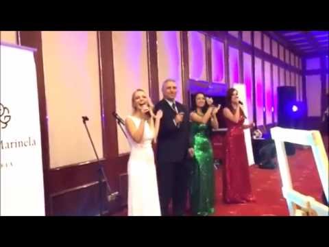 Вижте как Стоичков пее "Моя страна, моя България"
