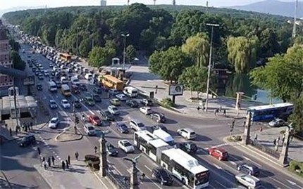 80 000 коли се връщат в София днес, КАТ предупреждава за задръствания около националния стадион заради ЦСКА - "Монтана"