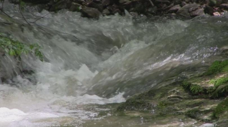 Отложиха спасителната акция в пещерата Изворът на Кипилово заради водна блокада