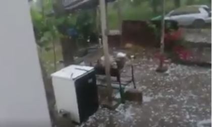 Ледени бомби паднаха край Монтана