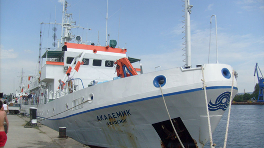 БГ учени на крачка от добив на ток от Черно море
