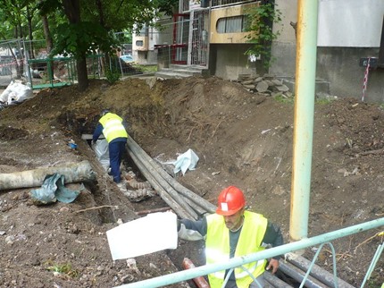 Режим на топлата вода в 10 квартала започна „Топлофикация София“
