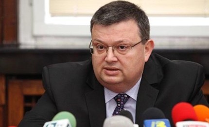 Сотир Цацаров: Двама души са привлечени като обвиняеми за опит за убийството на Димитър Желязков