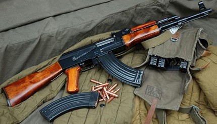 Банди от Източна Европа доставят оръжия на Запада