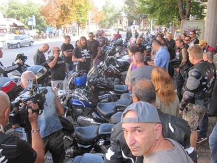 Мотористите готвят нов протест - искат оставката на съдийката, пуснала под домашен арест Бекташ