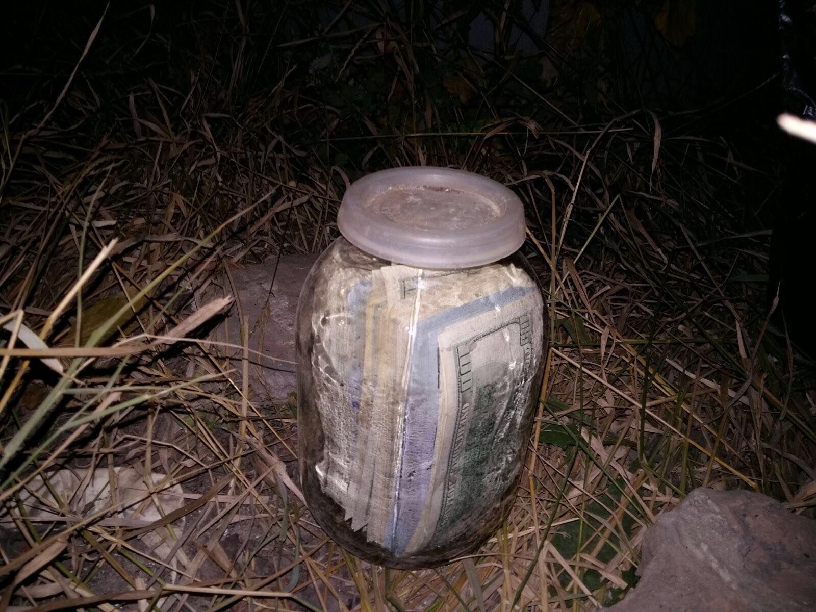 Хванаха съдия в Киев   със $150 000 подкуп в буркан