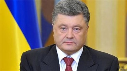 Президентът на Украйна е наредил пълна бойна готовност на армията по границата с Крим