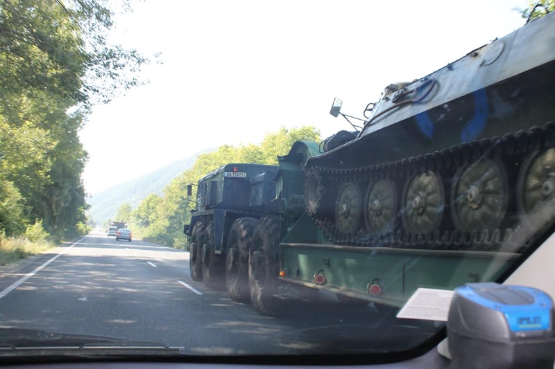 Военните изнесоха техниката си за учение по пътя за Гърция с перфектна организация