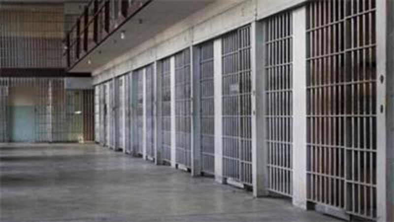 Бивш полицай влиза в затвора за търговия с дрога