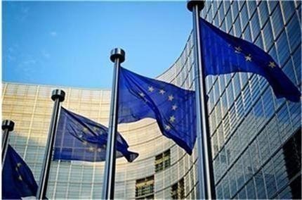 Прирастът в ЕС за първи път отрицателен, населението се увеличава заради мигранти