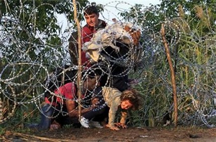 Повече от 100 души са опитали да преминат нелегално българо-турската граница за денонощие