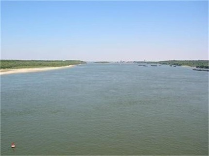 Водолази откриха удавени в Дунав край Русе млади мъже