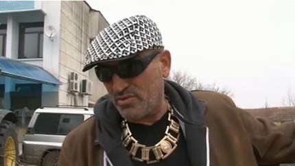 Приятели на пребития в Галиче: Докато синът на Ценко Чоков е навън, мир няма