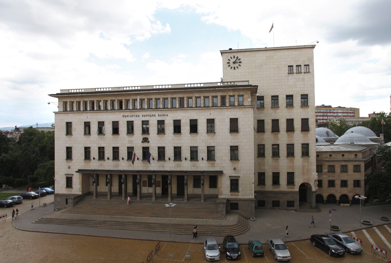 Депозитите на българите нараснаха със 135 млн. лв. за месец