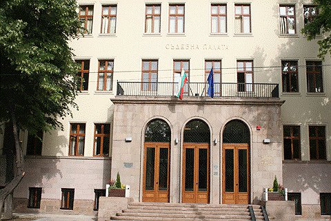 Прокуратурата задържа шофьора камион, прегазил велосипедистка