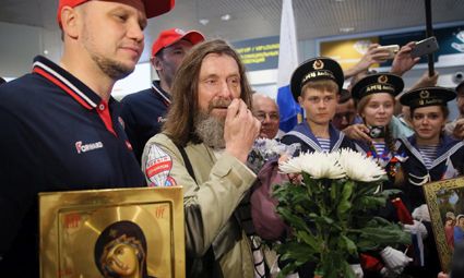 Свещеник подобри световен рекорд с балон