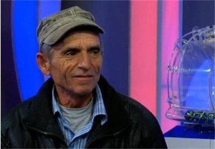 Тотомилионерът от Първомай: Най-важно е човек да остане човек с хората